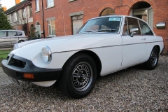 1975_MG_MGB_GT_Glacier_White_Conor_O_Brien_000