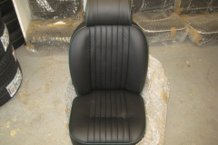 BLACK-GREEN